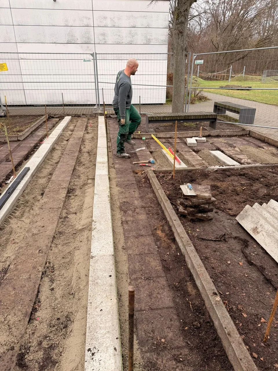 Vorschaubild für Holz/WPC Arbeiten