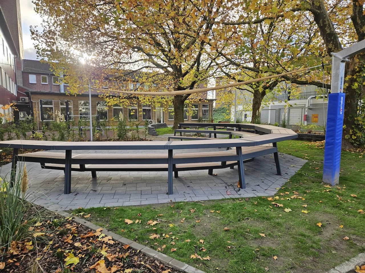 Vorschaubild für Ausstattungsgegenstände